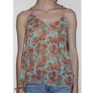 Floral Top perfect for springtime